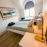 Luxury 2-bedroom Overlooking The * بوندوران