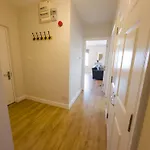 شقة Luxury 2-bedroom Overlooking The بوندوران