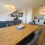 شقة Luxury 2-bedroom Overlooking The *