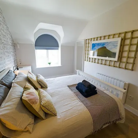 Apartamento Luxury 2-bedroom Overlooking The