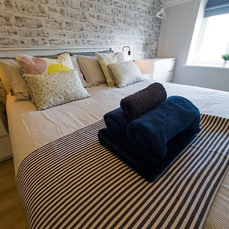 Apartment Luxury 2-bedroom Overlooking The *