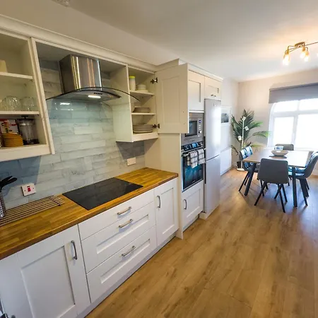 Apartamento Luxury 2-bedroom Overlooking The