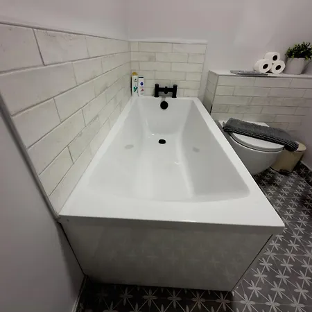 Luxury 2-bedroom Overlooking The