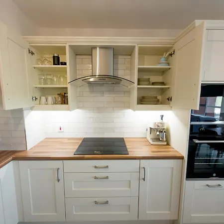 Luxury 2-bedroom Overlooking The Apartamento Bundoran