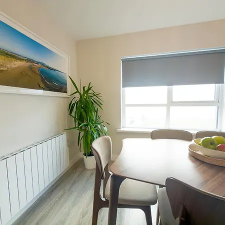 Luxury 2-bedroom Overlooking The Apartamento Bundoran