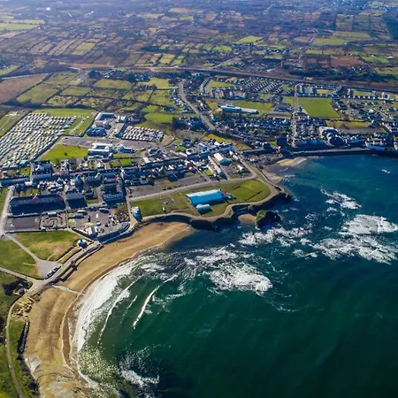 Luxury 2-bedroom Overlooking The דירה *