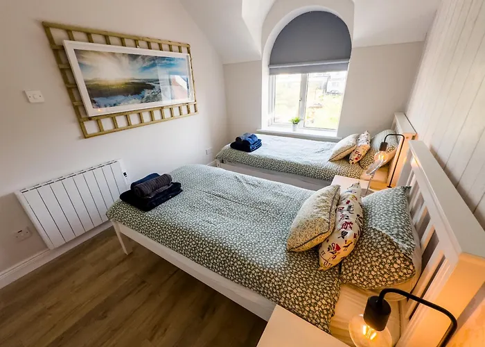 Luxury 2-bedroom Overlooking The