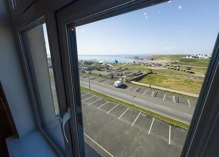 Luxury 2-bedroom Overlooking The *